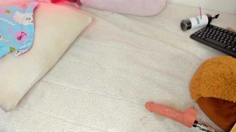 princessluna_14 @ chaturbate on 20251221