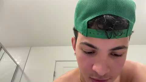 sbouchikh03 @ chaturbate on 20251221