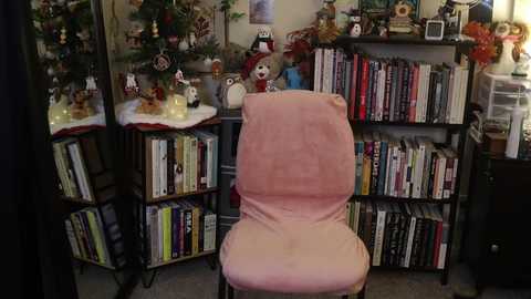 ellynaomi @ chaturbate on 20251222