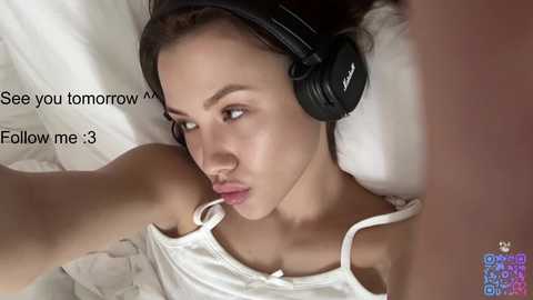 marciedougall @ chaturbate on 20251222