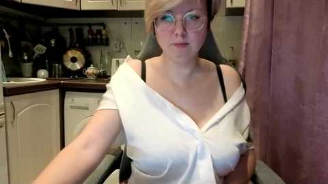 stasya_07 @ chaturbate on 20251223