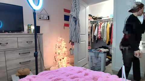 suerrab3304 @ chaturbate on 20251224