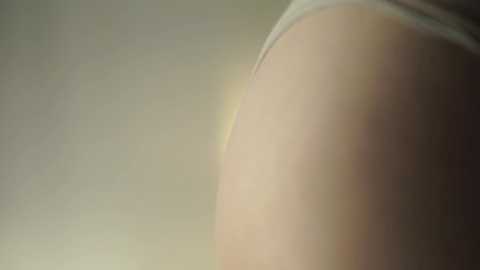 approche_toi_petite @ chaturbate on 20251225