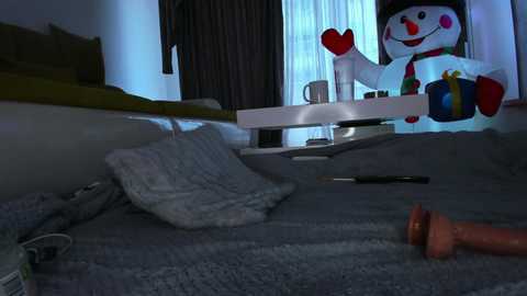 eves_bodyxxx @ chaturbate on 20251225