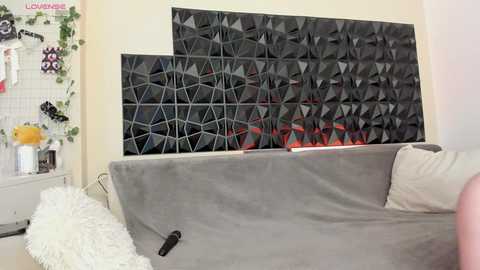 riki_tiki_tavi_time @ chaturbate on 20251226