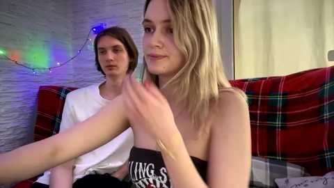 amandatalk @ chaturbate on 20251227