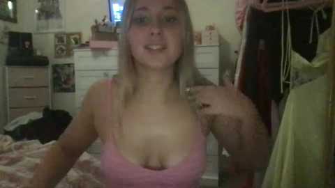 aurorababyyxx @ chaturbate on 20251227