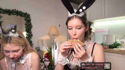 oops_my_english @ chaturbate on 20251227