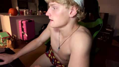 thatbl0ndeboyx @ chaturbate on 20251228