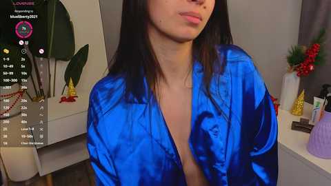 leeannepizzini @ chaturbate on 20251229