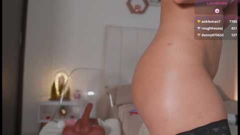 madison__evans @ chaturbate on 20251229