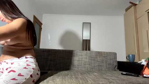 squirt_bunny77 @ chaturbate on 20251229