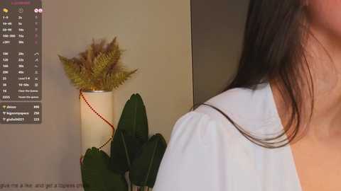 leeannepizzini @ chaturbate on 20251230