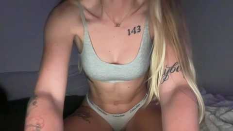 babygirlinlace @ chaturbate on 20251231