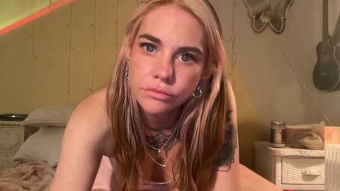 roxxxiebb @ chaturbate on 20260102