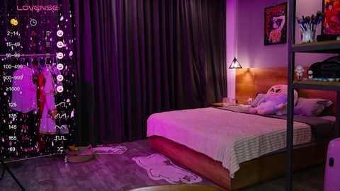 holliwould_ @ chaturbate on 20260103