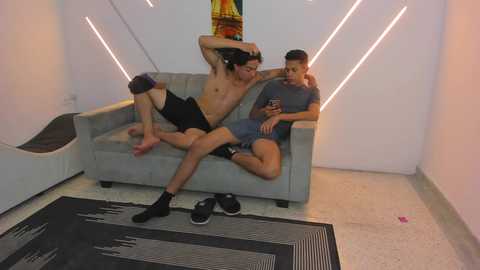 nympho_nathy_sophi @ chaturbate on 20260103