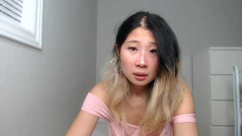 jiwooe @ chaturbate on 20260105