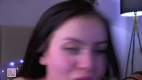 vivid_girls @ chaturbate on 20260105