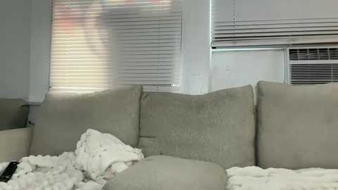 alexandluna @ chaturbate on 20260106