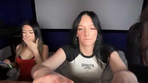 kendallmonroee @ chaturbate on 20260107