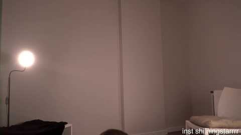 shiningstarrr @ chaturbate on 20260107