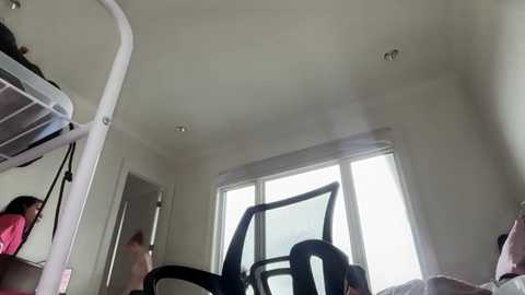 lunarose17 @ chaturbate on 20260108