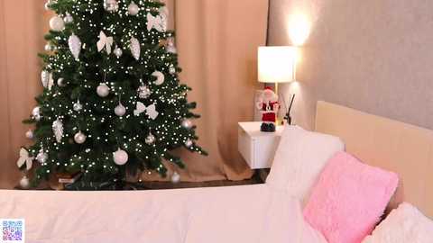 sweetymolli @ chaturbate on 20260108