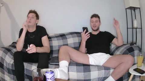 englishladxxx @ chaturbate on 20260110