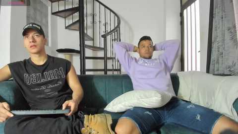 straight__friends @ chaturbate on 20260113