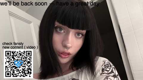 vailyreb @ chaturbate on 20260113