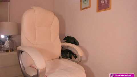 lauraamber_ @ chaturbate on 20260114