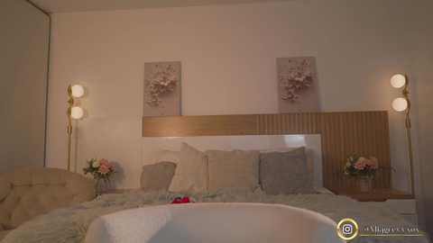 mia_greyy @ chaturbate on 20260115