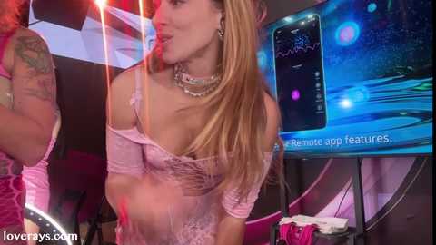 saraloverays @ chaturbate on 20260117