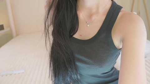 feel_me_00 @ chaturbate on 20260118