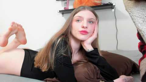 raveneusbiter @ chaturbate on 20260119