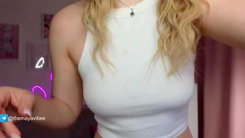 maya_blonde18 @ chaturbate on 20260122