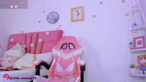little_sweety_18_ @ chaturbate on 20260123