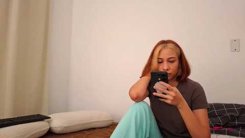 skyamber8v2 @ chaturbate on 20260125