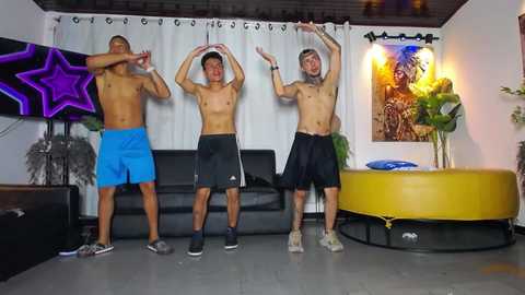 the_goodfellas @ chaturbate on 20260125