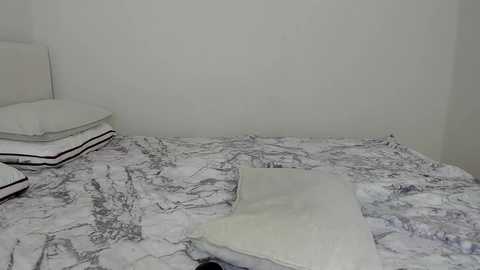 _candybb @ chaturbate on 20260127