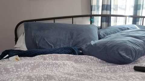 kaygraciee @ chaturbate on 20260129