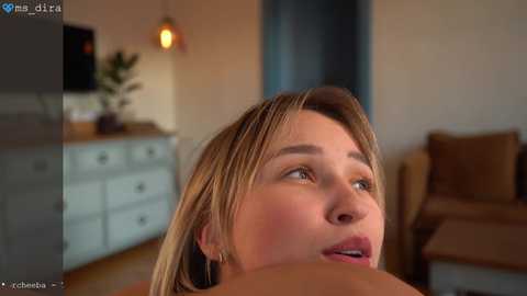 ms_dira @ chaturbate on 20260129