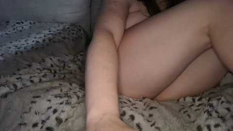 glorialove777 @ chaturbate on 20260209