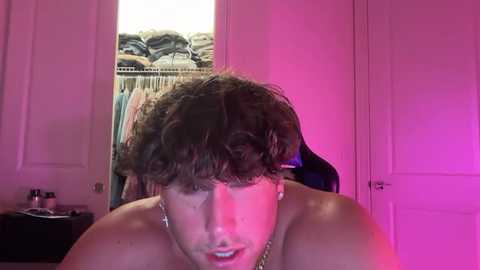 hungkingg22 @ chaturbate on 20260212