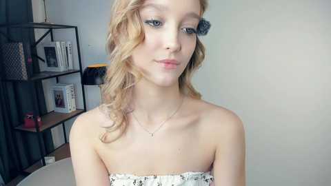 alicemelison @ chaturbate on 20260215