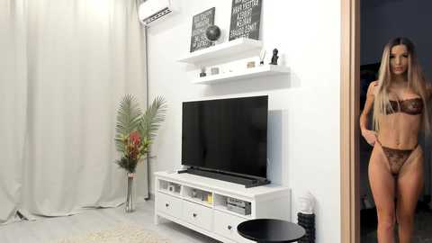 annaise_ @ chaturbate on 20260215