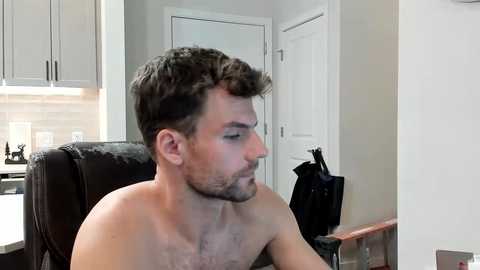 bluecollarhunk @ chaturbate on 20260215