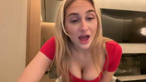 lightbluepufferfish @ chaturbate on 20260215