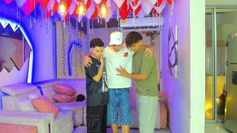 houseofwarrios @ chaturbate on 20260217